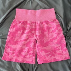 NWOT NVGTN Medium Pink Camo Shorts